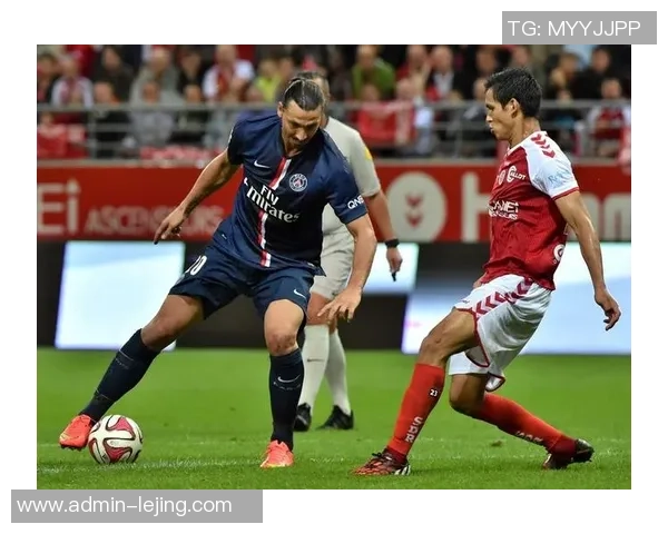 足球射门的意义与技巧解析探讨其在比赛中的关键作用与心理影响